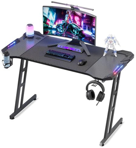 Kuro-sagol Bureau Gaming LED 120 x 60 cm, Bureau Gamer Informatique Ergonomique en Fibre de Carbone, Table Gaming avec Porte Gobelet et Crochet pour Casque, Noir