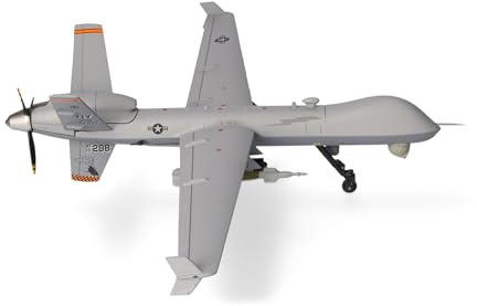 Herpa Modellflugzeug U.S. Air Force MQ-9A Reaper Block 5 - New York Air National Guard, 108th Attack Squadron, Hancock Field, Miniatur im Maßstab 1:72, Sammlerstück, Modell mit Standfuß, Metall