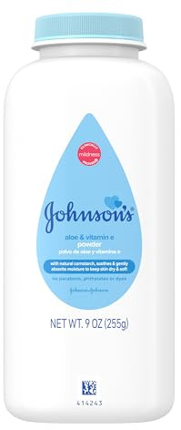 Johnson's Baby Cornstarch Baby Powder, Aloe & Vitamin E for Delicate Skin, Hypoallergenic, No added Parabens, & Dyes, Silky for Gentle Baby Skin Care, Baby Essentials, 9 oz