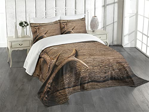 ABAKUHAUS Geweih Tagesdecke Set, Hölzerne Rotwild Rustic Antler, Set mit Kissenbezügen luftdurchlässig, für Doppelbetten 264 x 220 cm, Umbrabraun