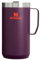 STANLEY Stay Hot Camp - Taza aislada duradera de acero inoxidable 18/8 - Tapa Tritan™ sin salpicaduras - 24 onzas - Ciruela