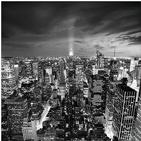 Wallario Sticker/Aufkleber für Kühlschrank/Geschirrspüler/Küchenschränke, Selbstklebende Folie - 60 x 60 cm, Motiv: New York bei Nacht - Panoramablick über die Stadt - schwarzweiß