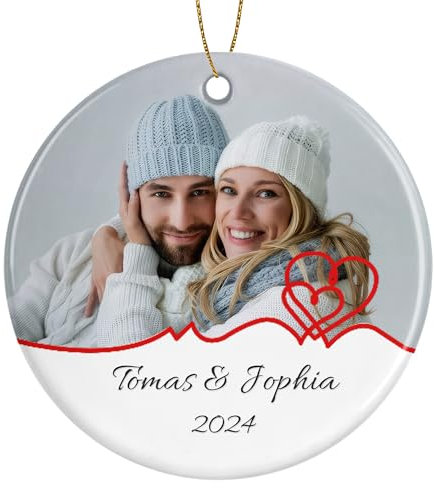 Rainsar Personalisierte Weihnachtskugeln, Christbaumschmuck Personalisiert, Individuelles Foto Ornament Namen, 2025 Weihnachtsanhänger für Familie Freundin Freunde