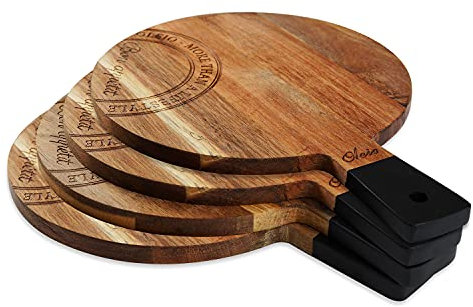 OLEIO hochwertiges 4er-Set Schneidbretter I Frühstücksbrett, Servierbrett & Vesperbrett aus massivem Akazienholz I Mit Gravur Bon appétit & Griff I Natürliche Unikate für Küche & Tisch