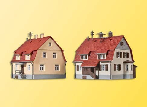 Z Urban houses from the 1920`s (2 pcs.)