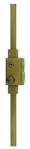 Serrure en applique 3 points vega à cylindre vega JPM SAS 511000-01-1A