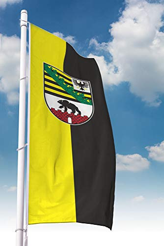 Deitert Bundesland-Flagge Sachsen-Anhalt – 150x400 cm Sachsen-Anhalt Fahne mit Wappen im Hochformat, Hissfahne aus reißfestem Polyester