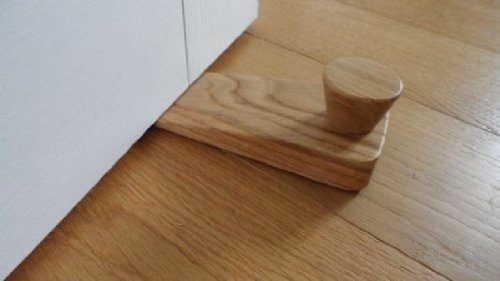 Solid Oak Lacquered Wooden Floor Door Wedge/Stop
