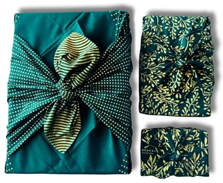 Set mit 3 wiederverwendbaren Geschenkverpackungen aus recyceltem Baumwollstoff Furoshiki Ökologisches Weihnachtspapier Carédeau Familienpackung 'Beauté' in Tannengrün Größe S, M und L Französische