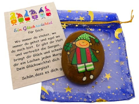 Andys Steinwelt® Glückswichtel Stein [Mit Namen personalisierbar!] Handbemalter Glücksstein mit Geschenkkarte Glücksbringer für Kinder & Erwachsene Inklusive Organza-Säckchen 433