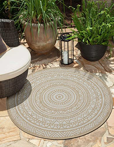 the carpet Mistra - robuster Outdoor Teppich, modern, Wetterfest & UV-beständig, für Balkon, Terrasse und Wintergarten Aber auch für die Küche geeignet, flachgewebt, Beige, 120 x 120 cm Rund