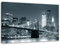 Feeby, Leinwandbild, Bilder, Wand Bild, Wandbilder, Kunstdruck 50x70cm, BRÜCKE, Stadt, Nacht, New York, Brooklyn Bridge, SCHWARZ UND WEIß