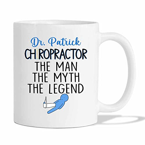 Chiropractor The Man The Myth - Taza de café blanca de 11 onzas y 15 onzas, taza de café personalizada para quiropráctico a elegir nombre, taza de viaje quiropráctica, regalos para enfermera, médico,