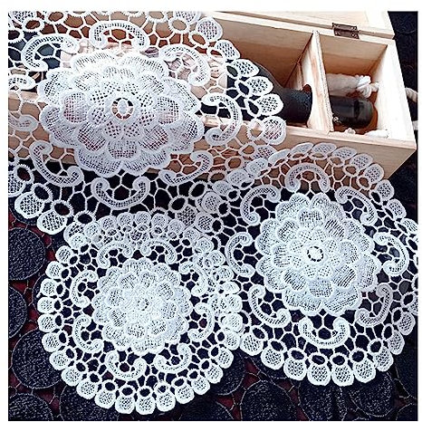Yurosiay 2 Stück Weiße Spitze Untersetzer Vintage Spitzendeckchen Rund Handgemachte Häkeltischdecke Elegant Blumen Stickerei Tischset Runde Spitze Tischmatte Gehäkelte Tischdecke Freesie 20cm