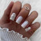 JUSTOTRY 24 Stück Silber Glitter Press on Nails Eckig Mittel mit Diamond,Milchig French Künstliche Nägel,Schöne Kunstnägel Nägel Zum Aufkleben,Square Fingernägel Fake Nails Kurz für Frauen