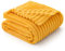 EMEMA Kuscheldecke Flauschig Decke Fleecedecke Wohndecken Couchdecke Flauschig Überwurf Mikrofaser Tagesdecke Sofadecke Blanket Für Bett Sofa Schlafzimmer Büro 150x200 cm Orangegelb