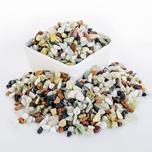 Natürliche Kieselsteine, Flusssteine, polierter Kies, gemischte Farben, dekorative Steine, passend für Sukkulenten, Aquarien, Vasen, Heimdekoration und Gartenlandschaftsbau (1 kg) Jade)
