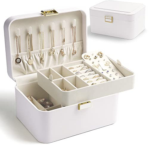 KAMIER Boîte de rangement à bijoux – 2 couches, cuir de luxe et doublure en velours doux, grande capacité pour boucles d'oreilles, bracelets, bagues et colliers, blanc élégant, emballage cadeau