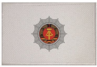 U24 Aufnäher DDR Volkspolizei Emblem weiss Fahne Flagge Aufbügler Patch 9 x 6 cm