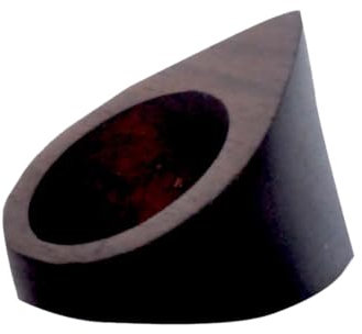 wunderschöner Ring aus Holz in Dreiecksform