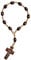 OUBEIDUO Kreuz Ornamente Katholisches Rosenkranz Armband mit für Anhänger Rosenkränze Holzperlen Taufe Kommunion Finger Rosa, Massivholz