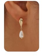 BelleVive Perlenohrringe, 14 Karat vergoldet, zierliche Perlentropfen, einfache Hochzeit, Zirkonia, baumelnde, süße Ohrstecker für Bräute, Ohrringe für Frauen, Sommer- und Strandgeschenke