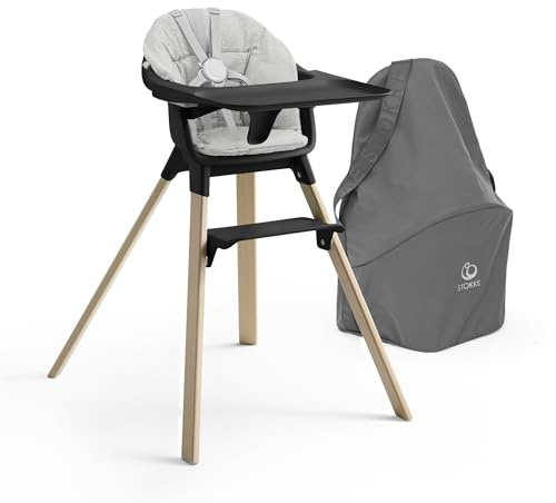 Stokke Clikk Hochstuhl (Schwarz/Natur) mit Clikk-Kissen (Nordic Grey) + Reisetasche – inklusive Tablett und Geschirr – leicht, langlebig und reisefreundlich – am besten für 6–36 Monate oder bis zu 15