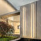 TZSMUM Solaire Extérieur Applique Murale LED Jardin Lampe Murale 2700K/4500K/6500K Escalier Luminaire Mural IP65 Etanche Noir Aluminium Éclairage Mural pour Jardin Mur Clôture (Lumière Chaude,30cm)