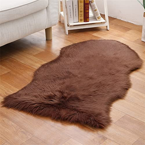 Tomifine Faux Lammfell Teppich, Kunstfell Dekofell Teppich Flauschiger Schaffell Bettvorleger für Schlafzimmer Bett oder Wohnzimmer Sofa Matte (40x60 cm,Braun)