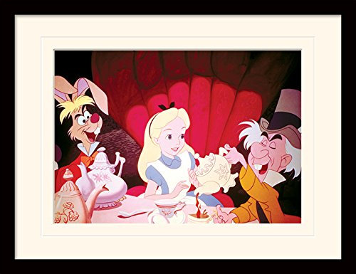 Disney Alice nel Paese delle Meraviglie (Tea Party) 30 x 40 cm Montato e incorniciato, 11.8-Inches x 15.7-Inches