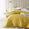 ROOM99 Molly Elegante Tagesdecke in Senf 170 x 210 cm Vielseitige Wohndecke als Bettüberwurf oder Sofaüberwurf Überwurfdecke für Bett und Sofa Steppdecke Stil Ideal als Bedspread