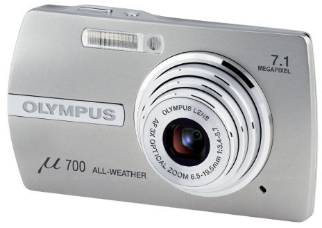 Olympus Mju 700 Silver Digital Camera [7MP, 3 x Optical Zoom]