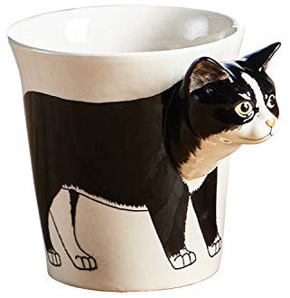 la chat noir et blanche -la tasse, faite à la main--ceramique,design unique