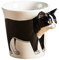 la chat noir et blanche -la tasse, faite à la main--ceramique,design unique