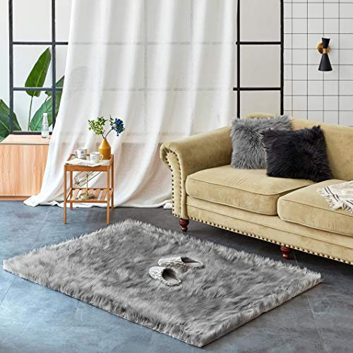 Teppich Wölkchen Schaffell Lammfell Imitat Fellteppich Kunstfell Teppich Waschbar - Flauschiger Teppich Wohnzimmer, Bettvorleger Schlafzimmer - Dunkelgrau - 120x170 cm