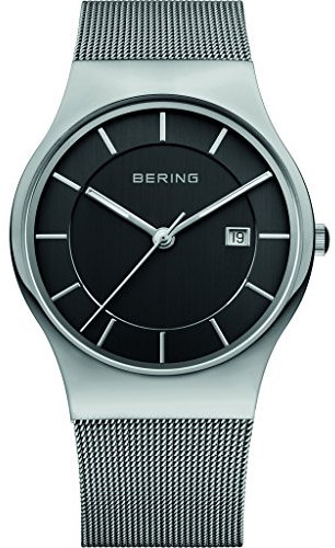 BERING Herren Quarz Uhr | 40 mm silbernes Edelstahlgehäuse und schwarzes Zifferblatt | Milanaisearmband | 3 ATM | 11938-002