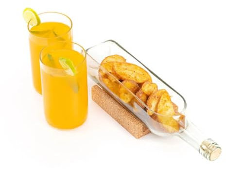 GoGiftid Upcycled Cheese Platter & Glass Set Created Using Wine Bottle – Eco-Friendly Glassware | Serving Tray with 2 Tumblers | Nibbles Tray for Dinner Parties, Cheese Boards & Wine Lovers
