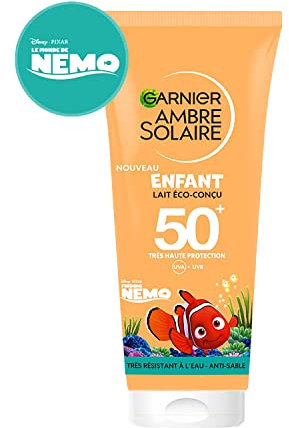 GARNIER Ambre Solaire - Lait Protecteur Enfant FPS 50+ Protège Contre Les UVA & UVB - Résiste À L'eau & Anti Sable - Aloe Vera Naturel - Vegan & Cruelty Free - Visage & Corps - 100 ml