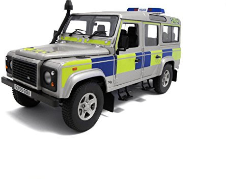 Universal Hobbies - UH3885 - Land Rover Defender 110 TD5 Police Battenberg 1:18