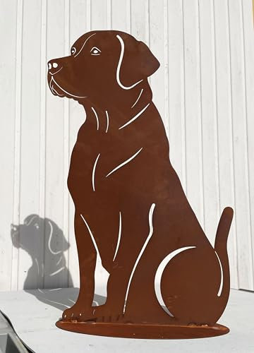 Gartenfigur Hund Labrador sitzend 70x47cm auf Platte Edelrost Gartendeko Wetterfest Rost Metall Rostfigur Hunde Tier von Steinfigurenwelt (Hund Labrador sitzend 70x47cm)