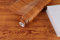 BUVU Klebefolie Möbel braun Holzoptik Möbelfolie Selbstklebende Folie Holz Tapete 45cm X 300cm braun Vintage Streifen Folie Wasserdicht Wandtapete für Möbel Wände Schränke Küche Tische