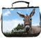 Manutextur Kulturbeutel - Personalisiert - Motiv Esel - Kulturbeutel für Kinder - Größe 23x17x5 cm - Ideal für Kinderzimmer und Reise