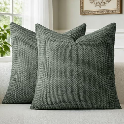 a moment Kissenbezug Dunkelgrün 45x45 Chenille 2er Set Weiche Kissenbezüge | Dekokissen Sofakissen Couchkissen Zierkissenbezug Waschbar Flauschig Kissenhülle für Sofa Bett Wohnzimmer Schlafzimmer