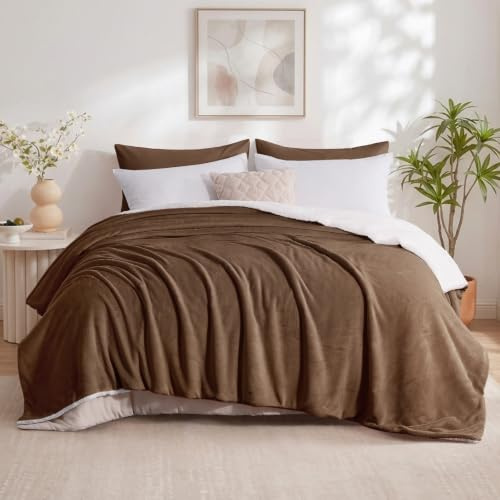 Aisbo Sherpa Fleece Blanket Brown - Fluffy Thick Blanket for Bed Large Throw, Warm Soft Solid Microfiber Blankets King Size Throws for Couch Sofa, 200x240cm
