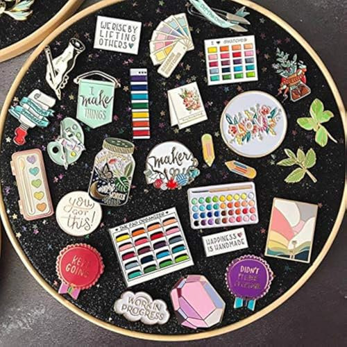 Broche suspendre mur présentoir rangement bijoux support émail boucles d'oreilles collier tableau épingle paillettes avec étoiles, affichage collection d'épingles, cerceau broderie toile/cuir (Noir)