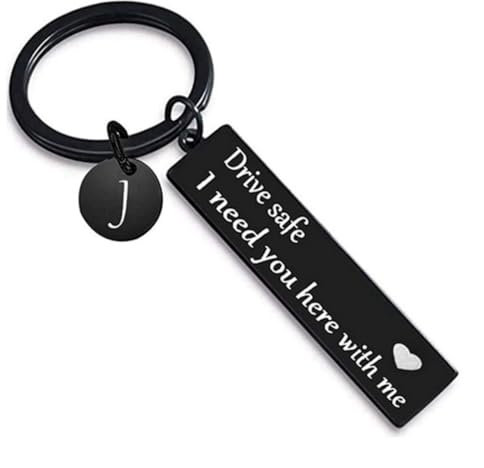 IKANOO Drive Safe Schlüsselanhänger mit 26 Buchstaben, Aufschrift Drive Safe I Need You Here With Me, Geschenk für Weihnachten und Geburtstag, Blackj, Large