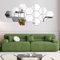 Lot de 12 miroirs acryliques autocollants muraux hexagonaux en plastique pour décoration d’intérieur, pour le salon, la chambre à coucher, au dessus du canapé ou de la télévision Argenté