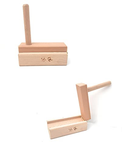 Schiaccia olive in legno di faggio massello