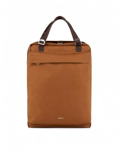 Sandqvist Go 2-Way Tote Backpack 16”, 17L, Sepiabraun, Wandelbare Tote Bag & Rucksack, Wasserabweisend