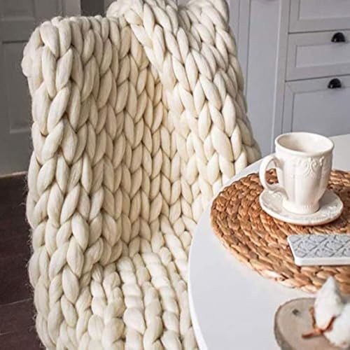 GDJGNUDK Chunky Knit Blanket, Throw Soft Chunky Wool Yarn Knitted Throw Blanket Hand Knit Warm & Cozy Blanket Couch Bed home Decor Soft Breathable Throw(Beige,80 * 100cm)